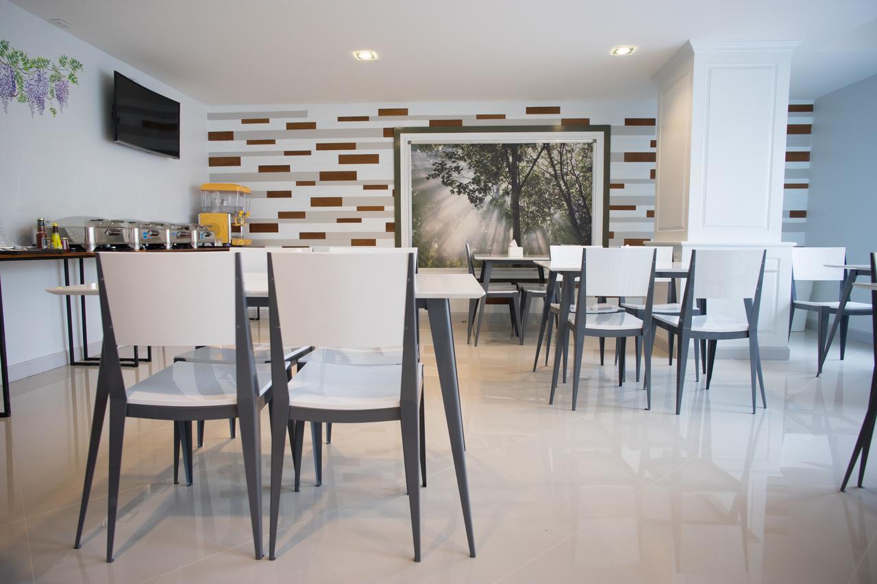 Triple B Boutique Residence Si Racha Extérieur photo