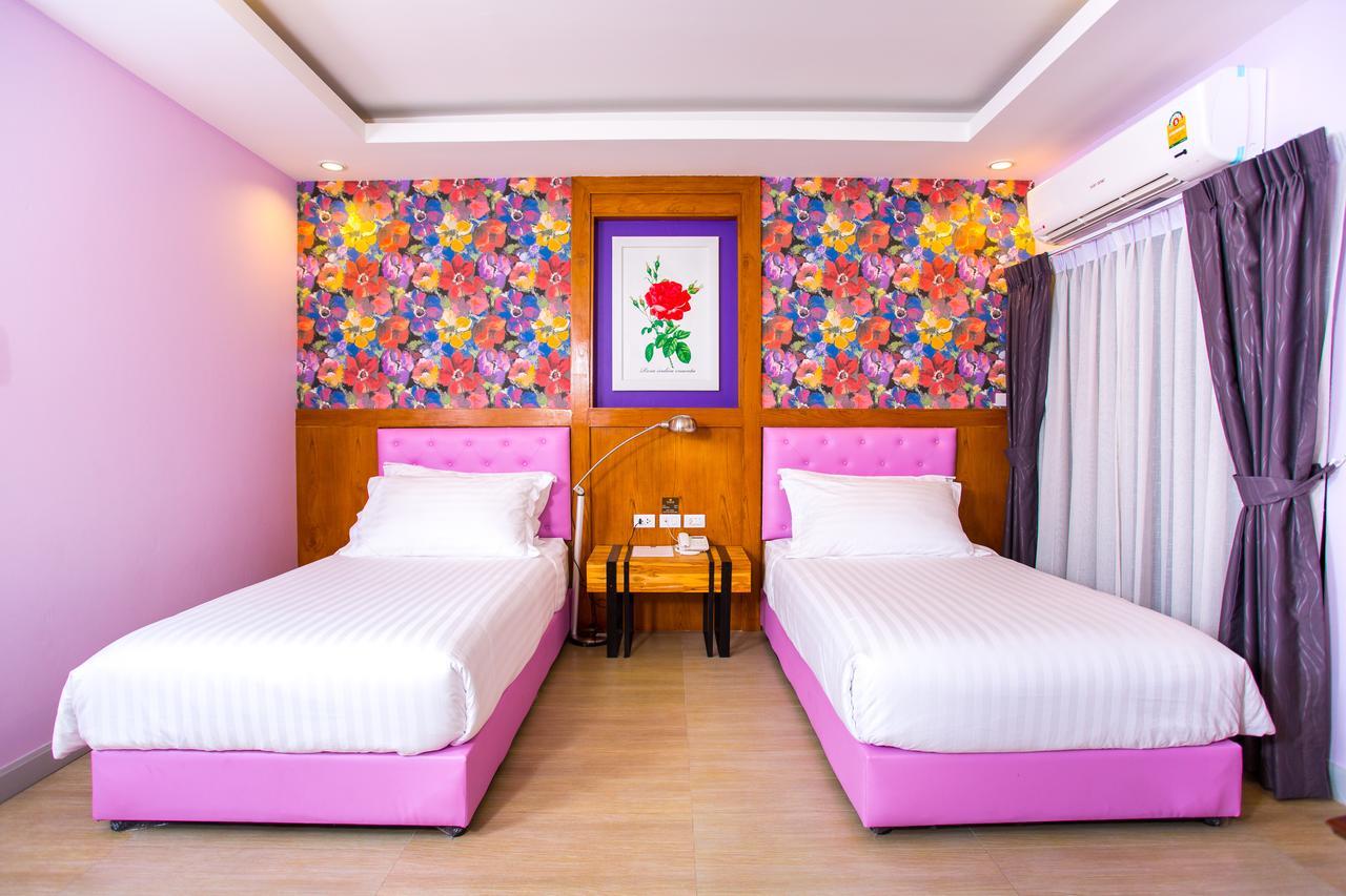 Triple B Boutique Residence Si Racha Extérieur photo